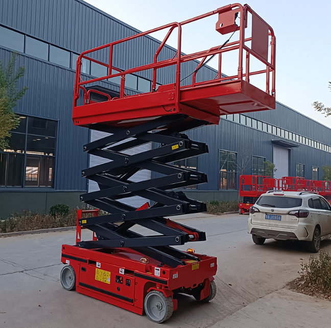 城厢自行走升降机