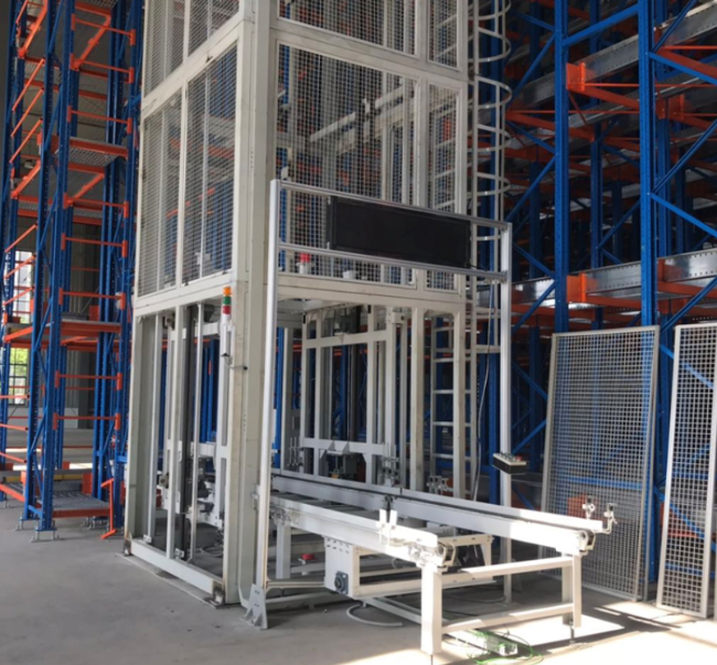 城厢往复式提升机