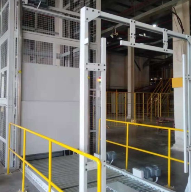 城厢连续式提升机